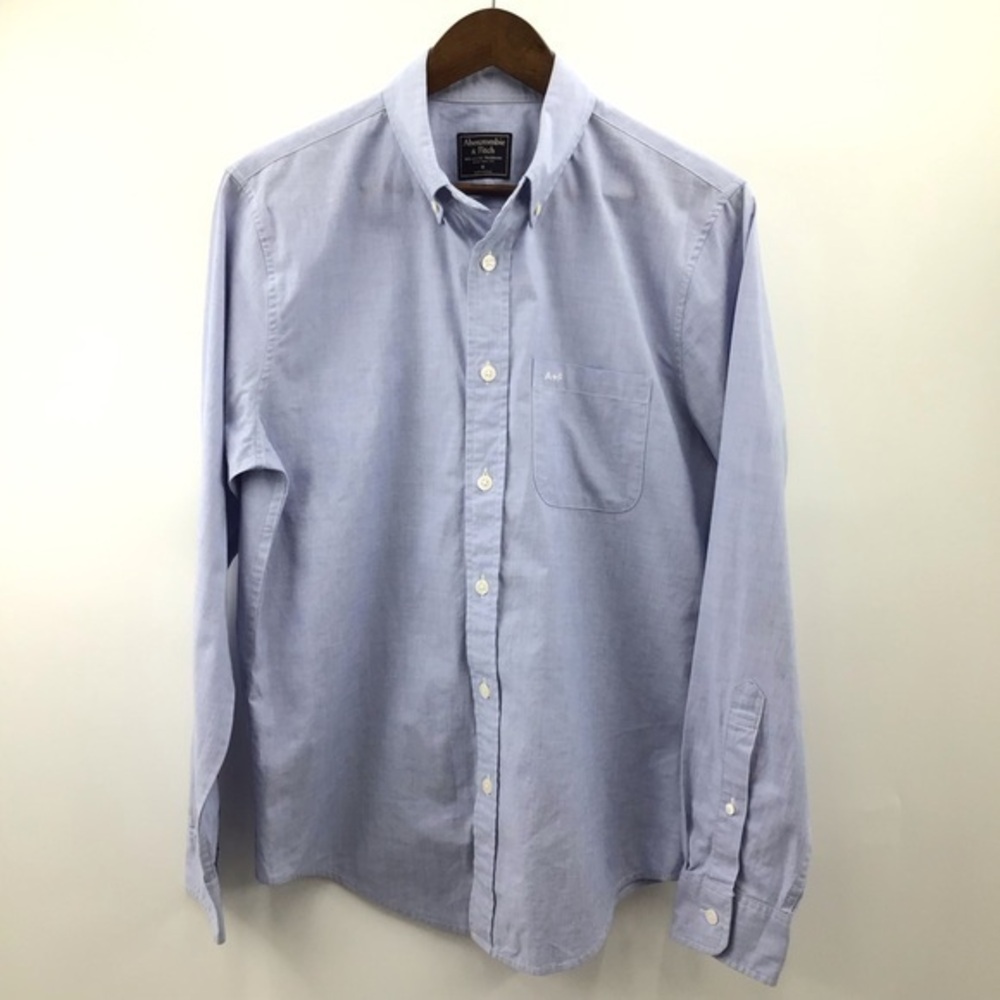 Abercrombie & Fitch Sky Blue Casual Button-Down Shirt